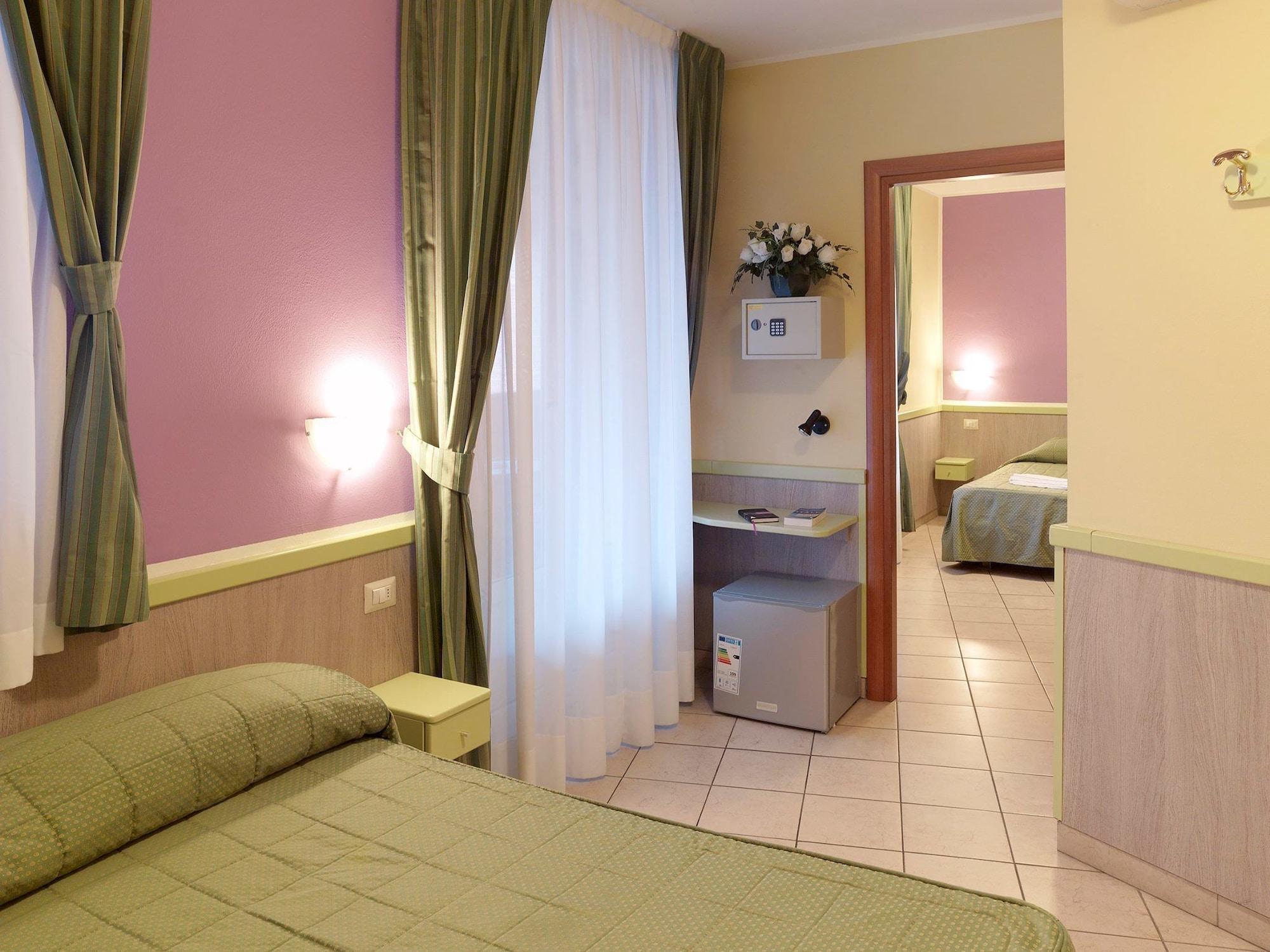 Hotel Arco Romana Milan Exterior photo